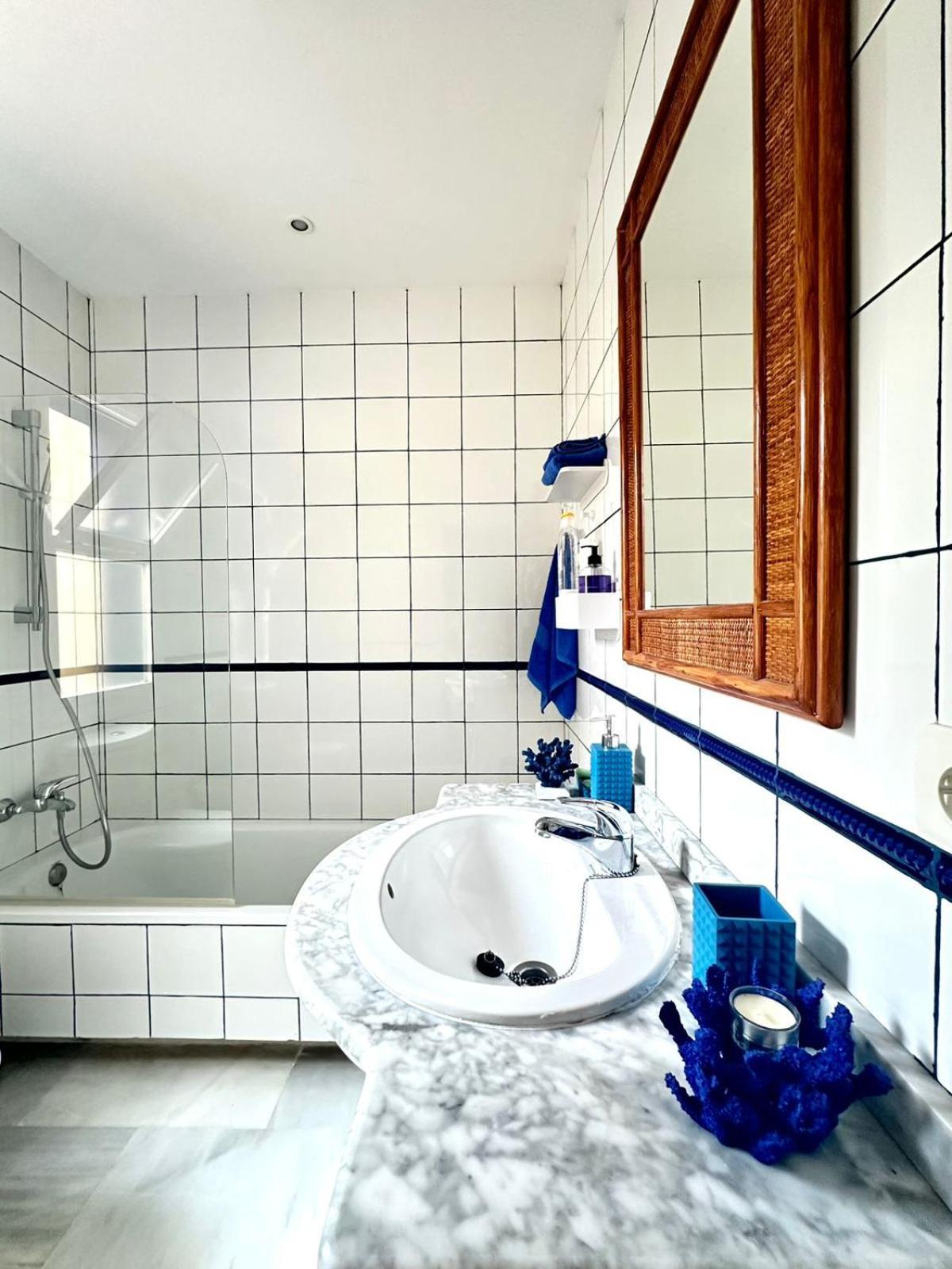 Apartment Town House Puerto Banus, 3 Min Walking From